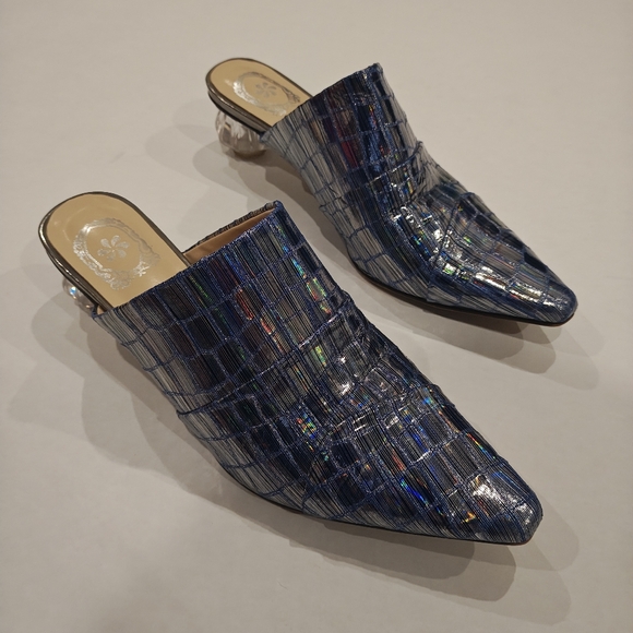 MIND BLOWING METALLIC MULES WITH ACRYLIC HEEL * SIZE: 9 - Picture 3 of 5